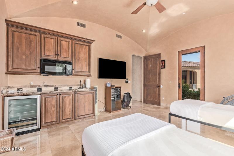 63 - Royal Palm 5339