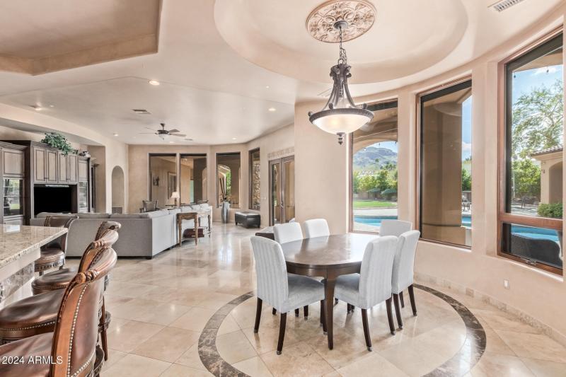 24 - Royal Palm 5339