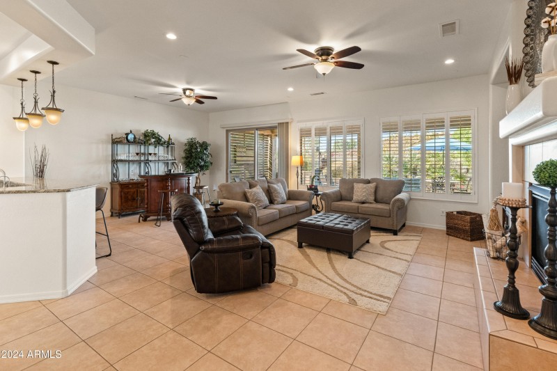 20250 N 262nd Dr-28