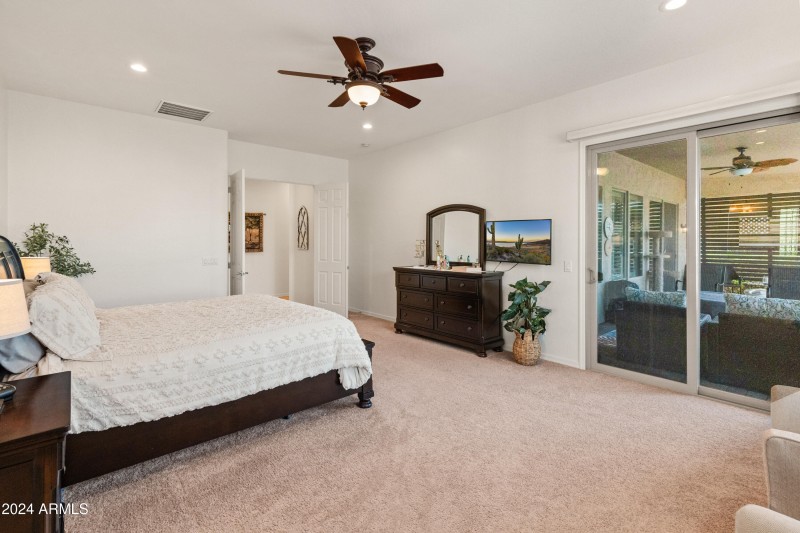20250 N 262nd Dr-4
