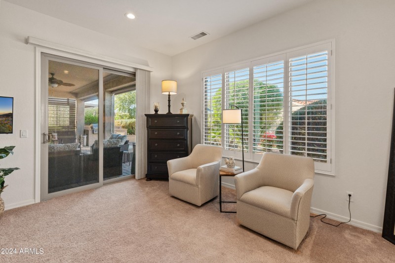 20250 N 262nd Dr-5