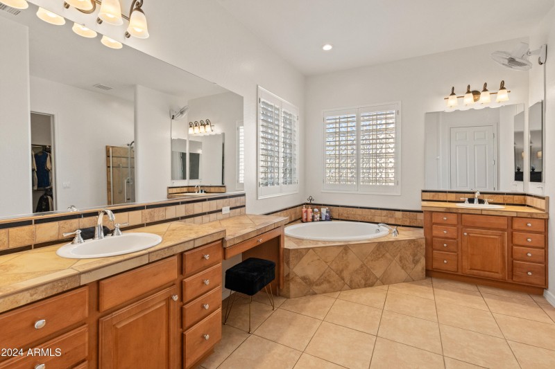20250 N 262nd Dr-6