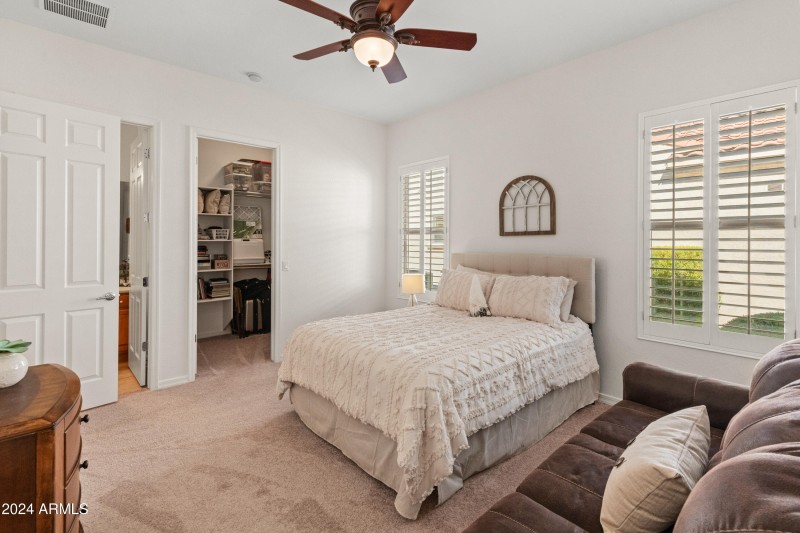 20250 N 262nd Dr-13