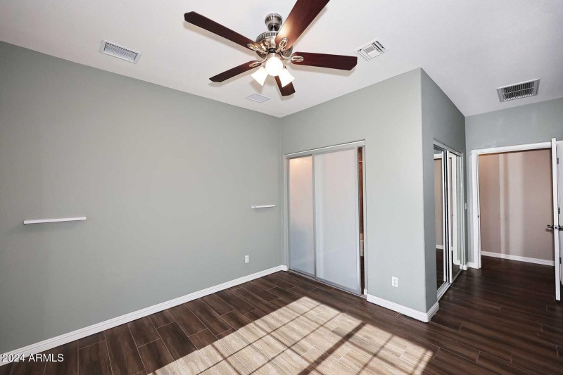 2nd Bedroom2