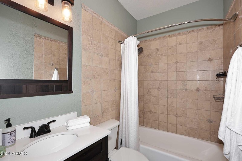 2nd Bedroom-Ensuite