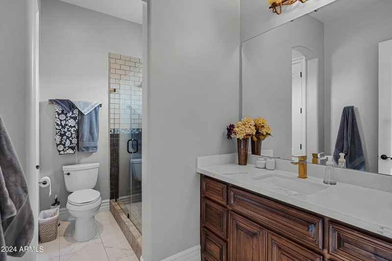 20668 E Sunset Dr-26