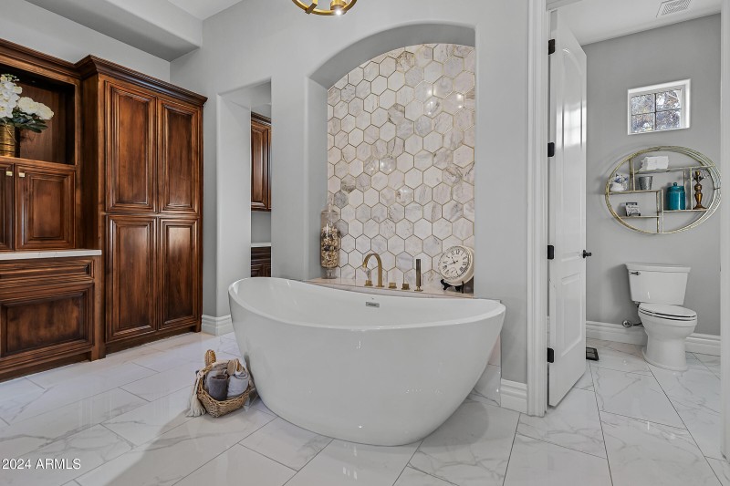 20668 E Sunset Dr-41