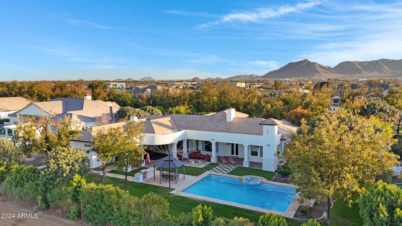 20668 E Sunset Dr-29