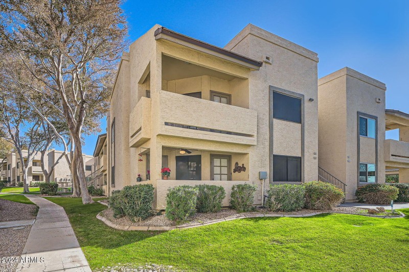 145 N 74th St 108 - Web Quality - 002 -