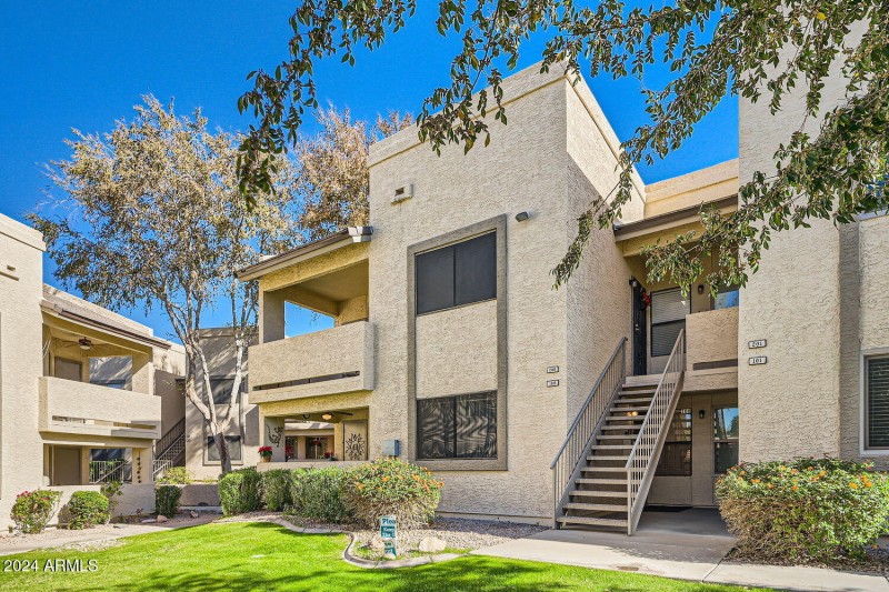 145 N 74th St 108 - Web Quality - 003 -