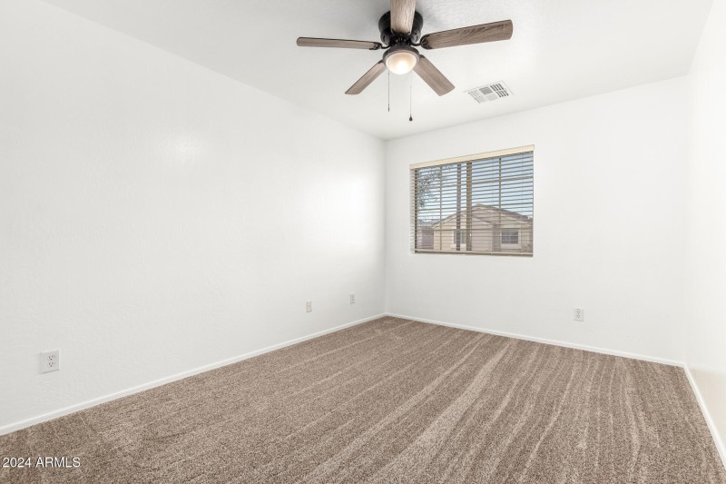 27 - Mohave 21869
