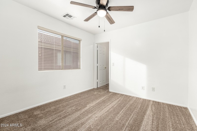 33 - Mohave 21869