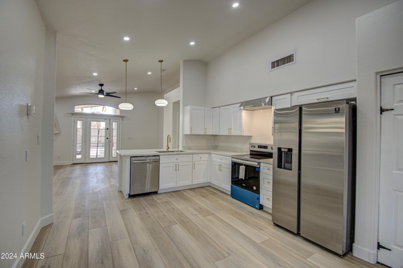 Kitchen 4