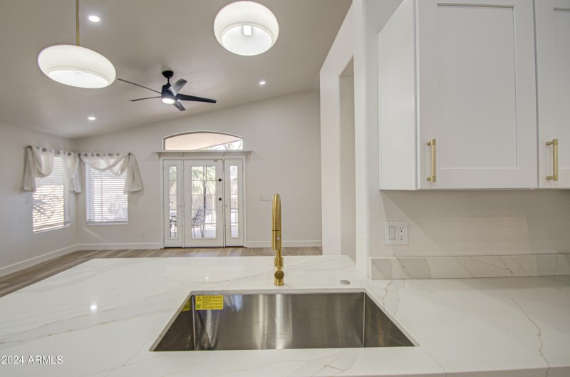 Kitchen 7