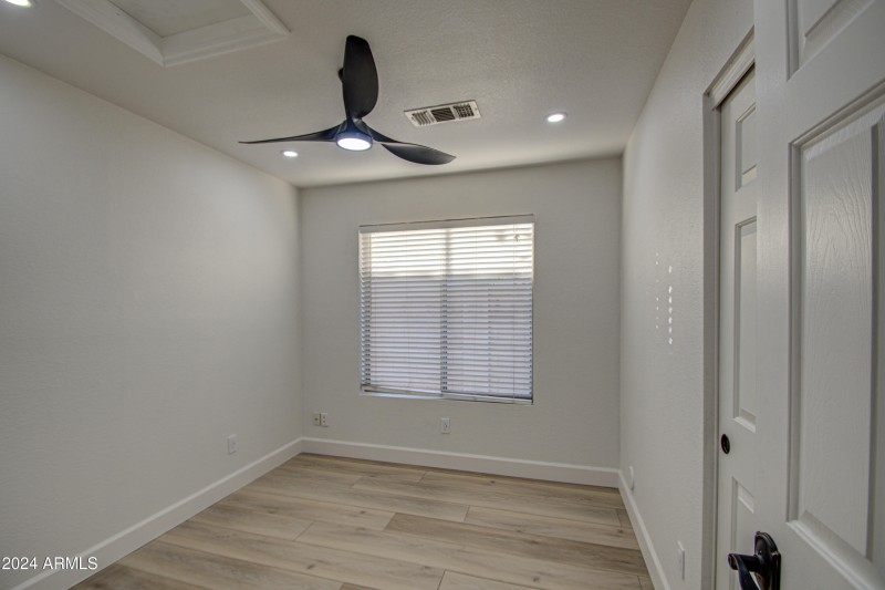 Bedroom 3-pic 1