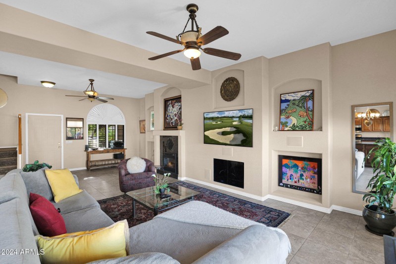 4208 E Tether Trail, Living Room Area an
