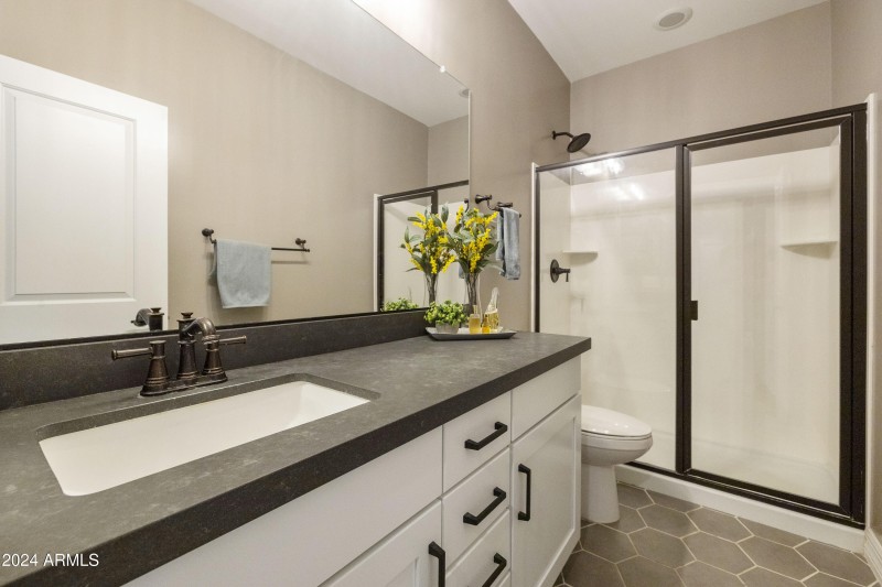 10731 E Texas 4