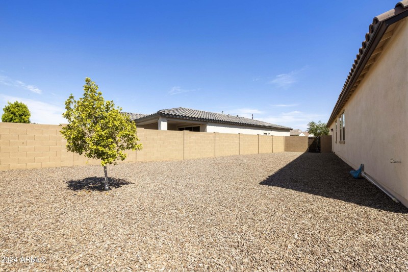 10731 E Texas 22