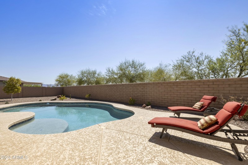 10731 E Texas 26