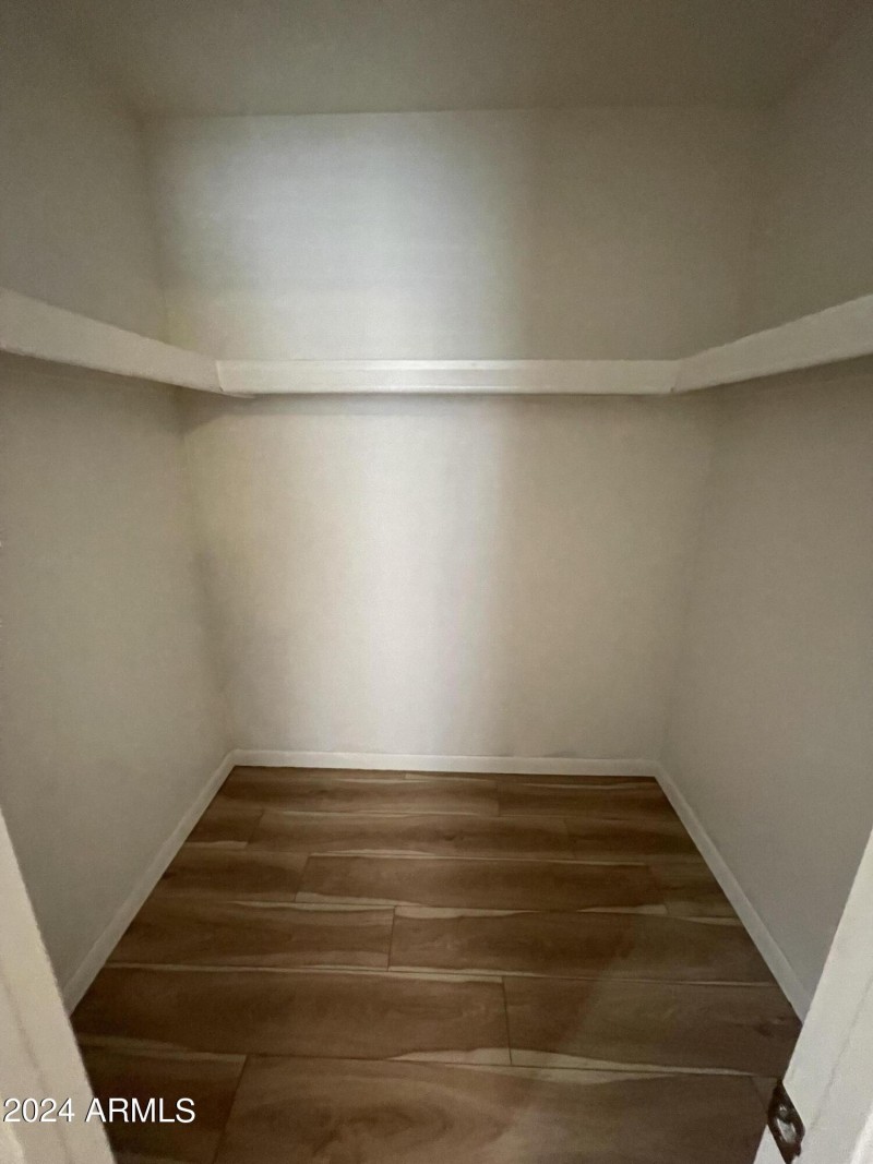 walk in closet