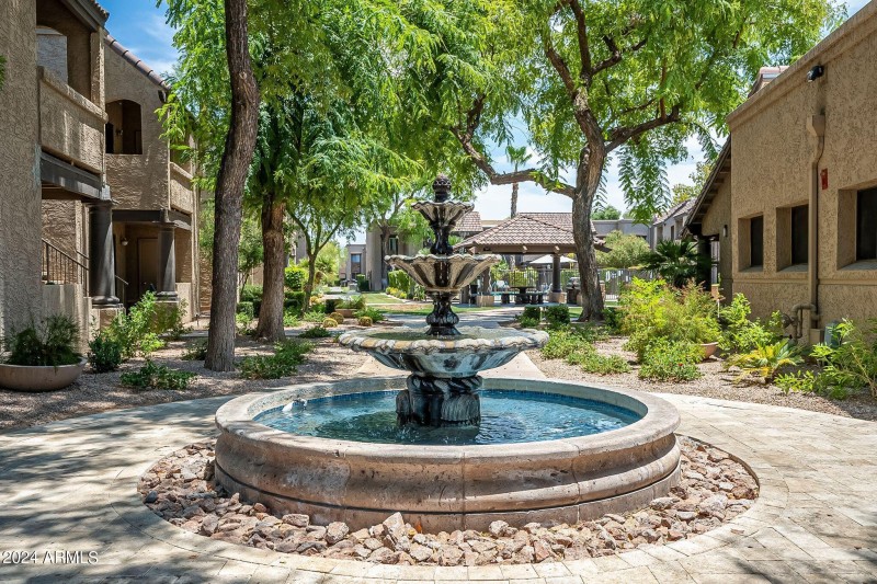 BV fountain