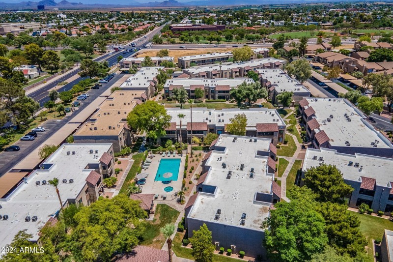 BV pool to park