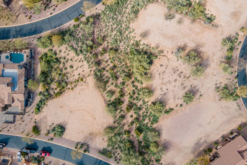 5-web-or-mls-Sunset Village - Aerial-4