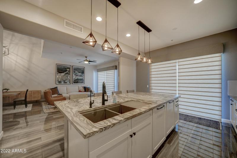 19475 N Grayhawk Dr, 1057-12