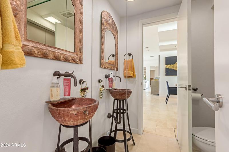 0022-22 - Coyote Pass