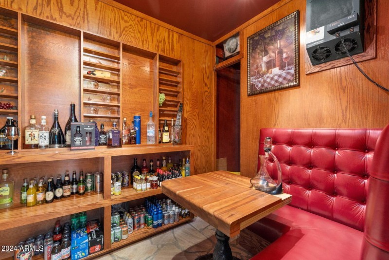 vine room