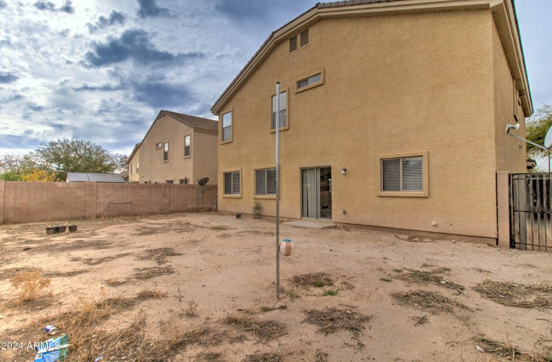 5659 S 239th Dr-7