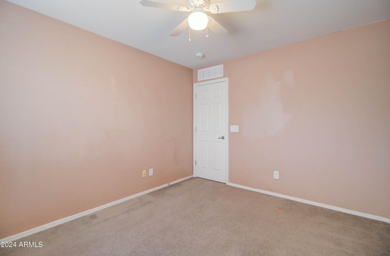 5659 S 239th Dr-29