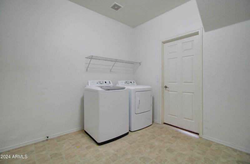 5659 S 239th Dr-48