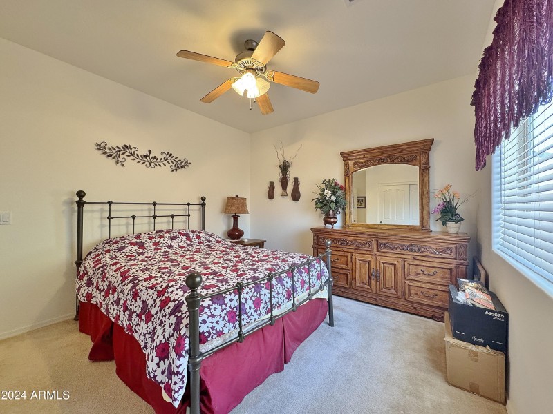 2nd bedroom