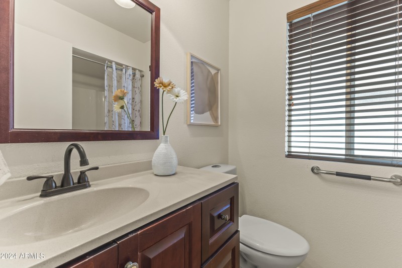 GUEST BATH