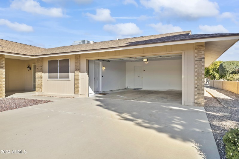 2-CAR GARAGE