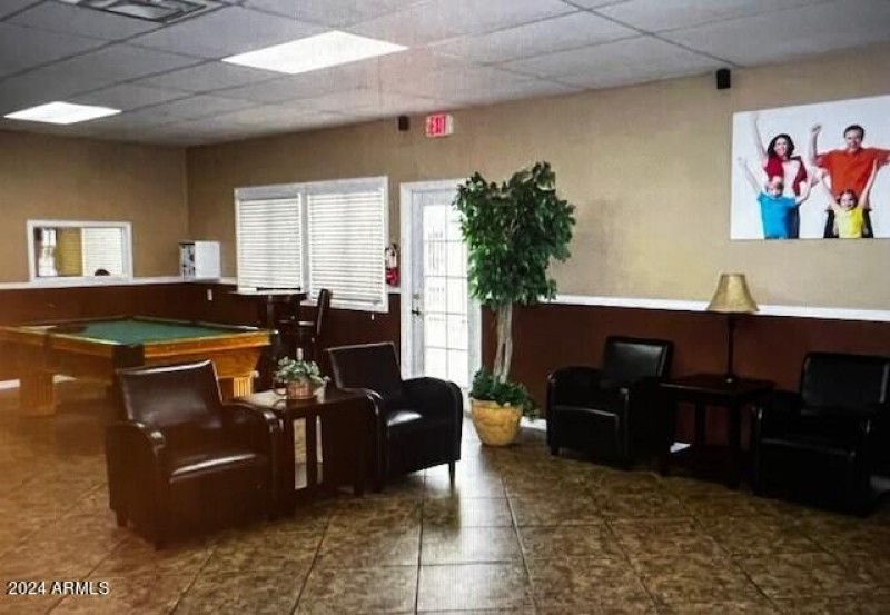 Clubhouse inside