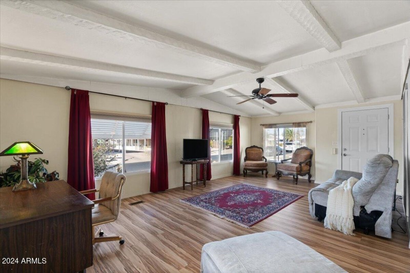 06-Living Room