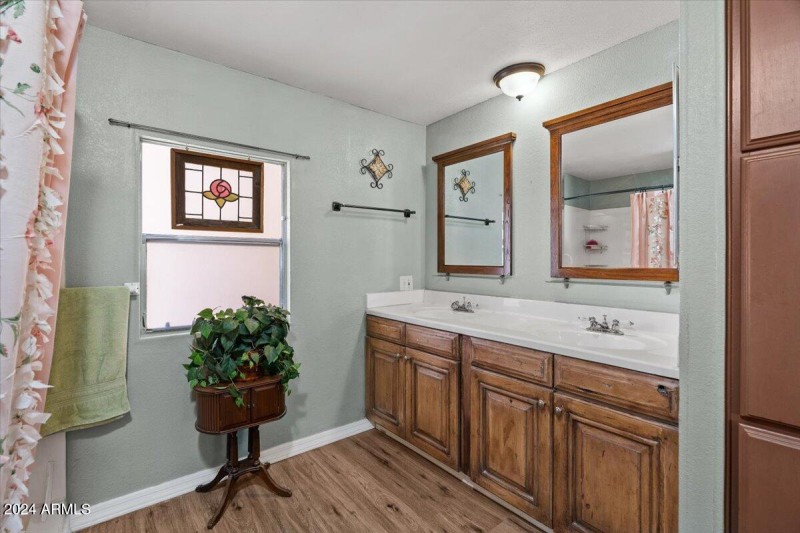 22-Primary bathroom