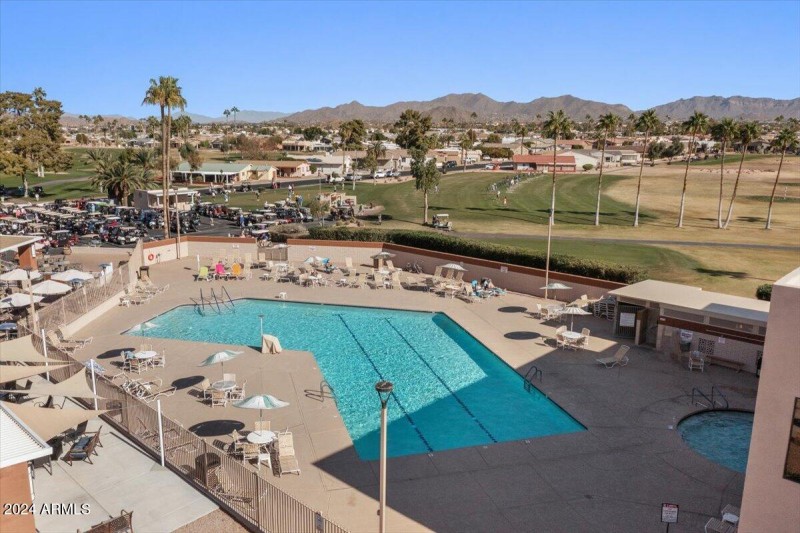 Community Pool and Hot Tub
