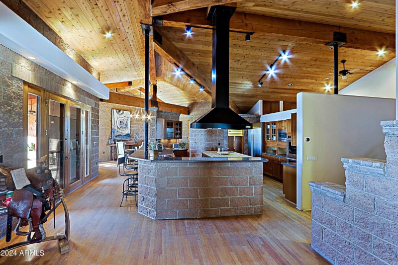 Kitchen 1