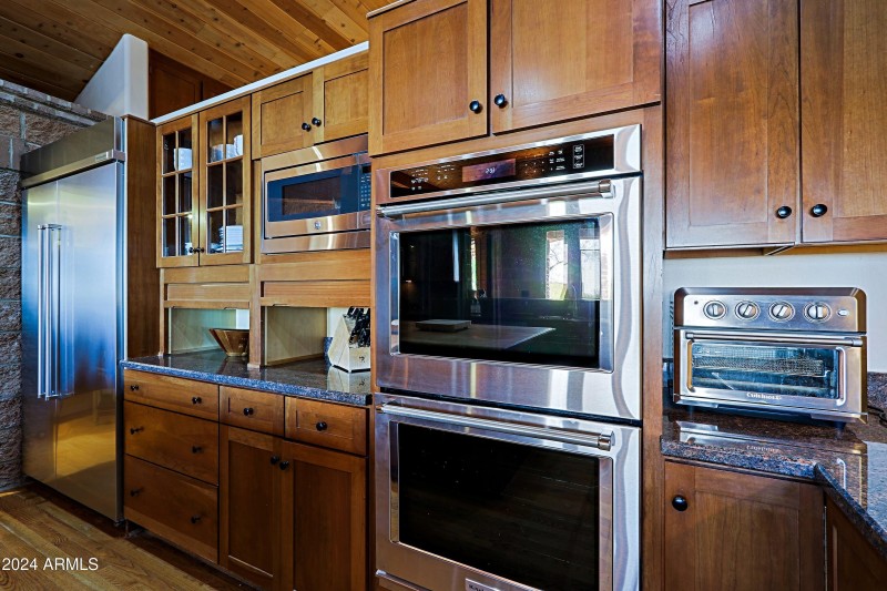Kitchen 6