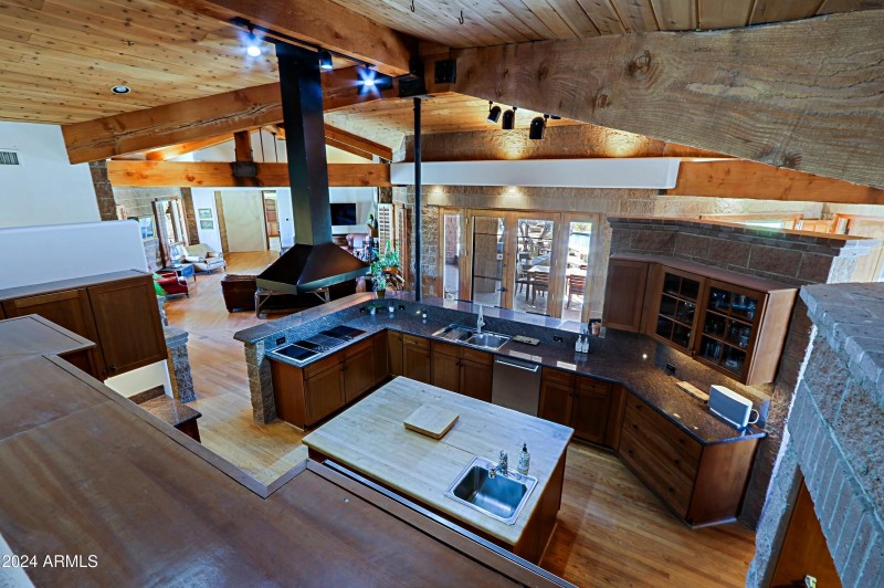Kitchen 9