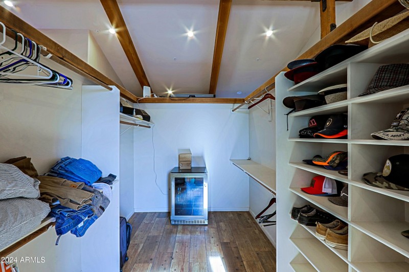 Master Closet 1