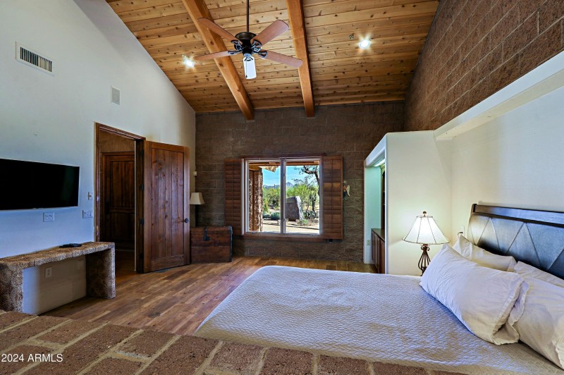 2nd Master Bedroom 4