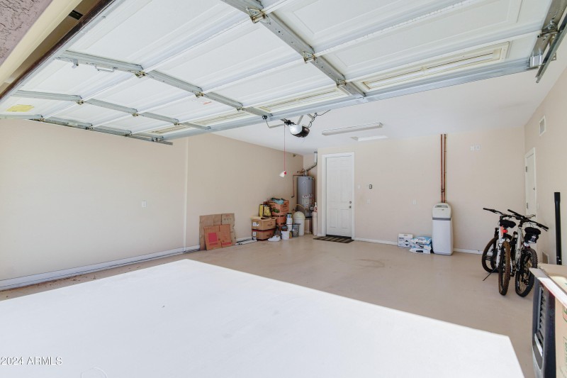 2-Car Garage