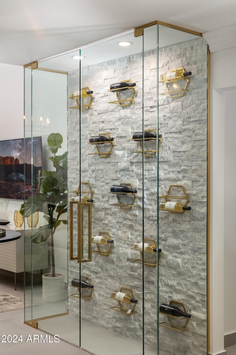 WINE GALLERY