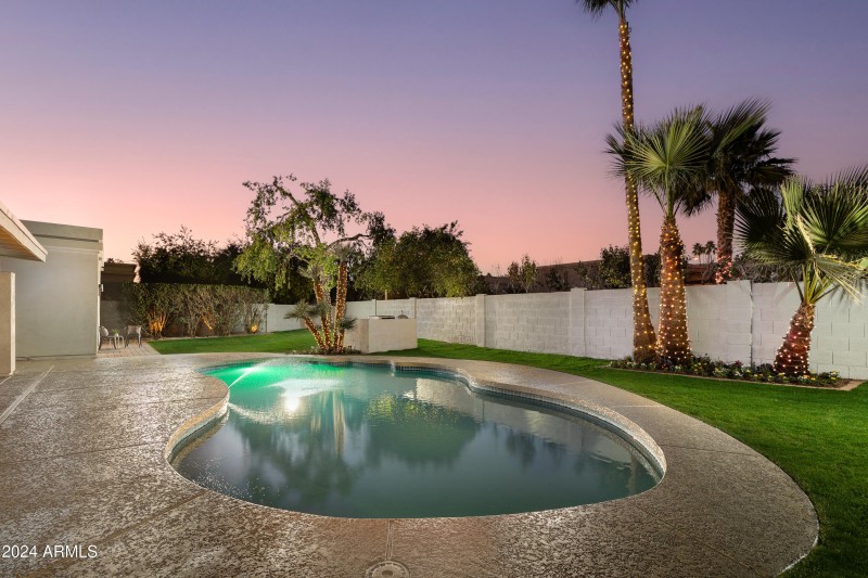 POOL VIEW