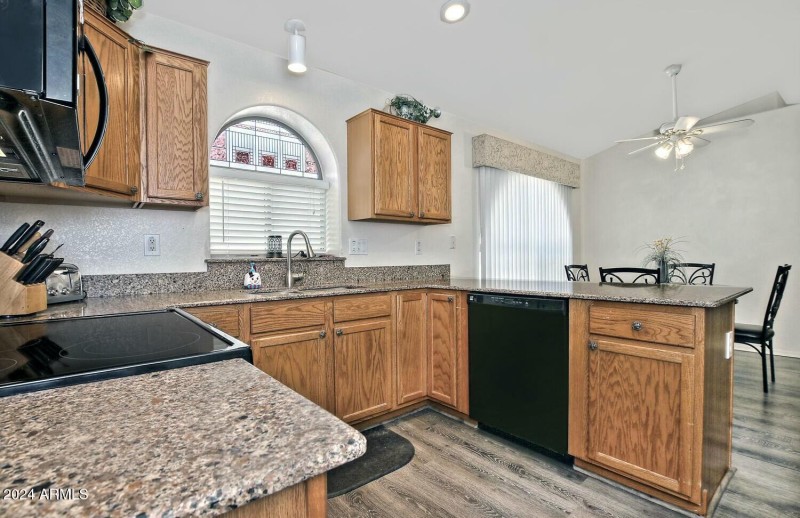 Kitchen 2