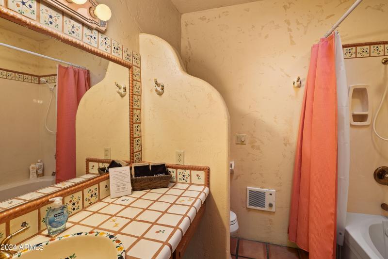 JL_3875NStagecoachRd-GossamerWing-04